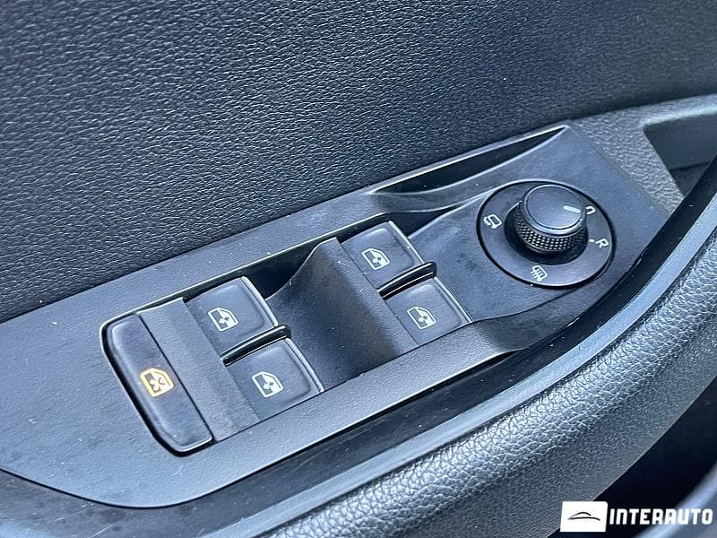 2017 Skoda Superb — Miniatură 15