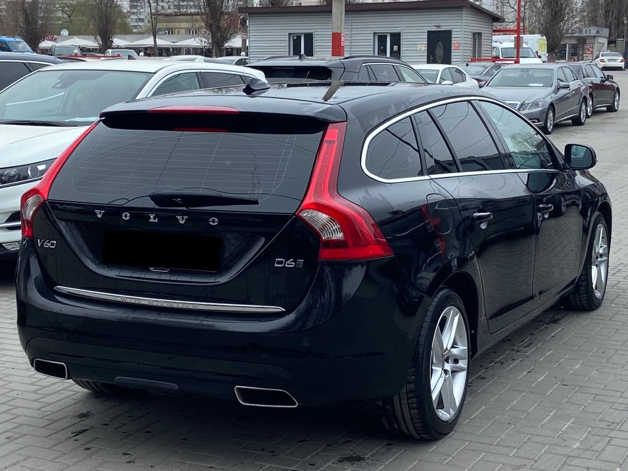 2015 Volvo V 60 — Miniatură 4