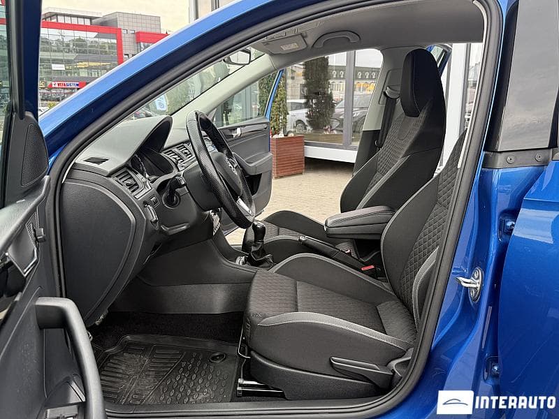 2017 Skoda Rapid — Miniatură 5