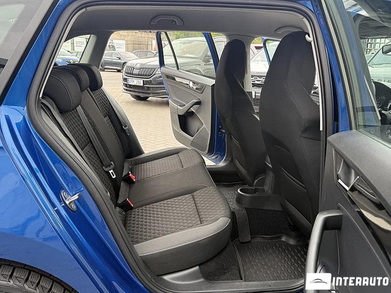 2017 Skoda Rapid — Miniatură 14