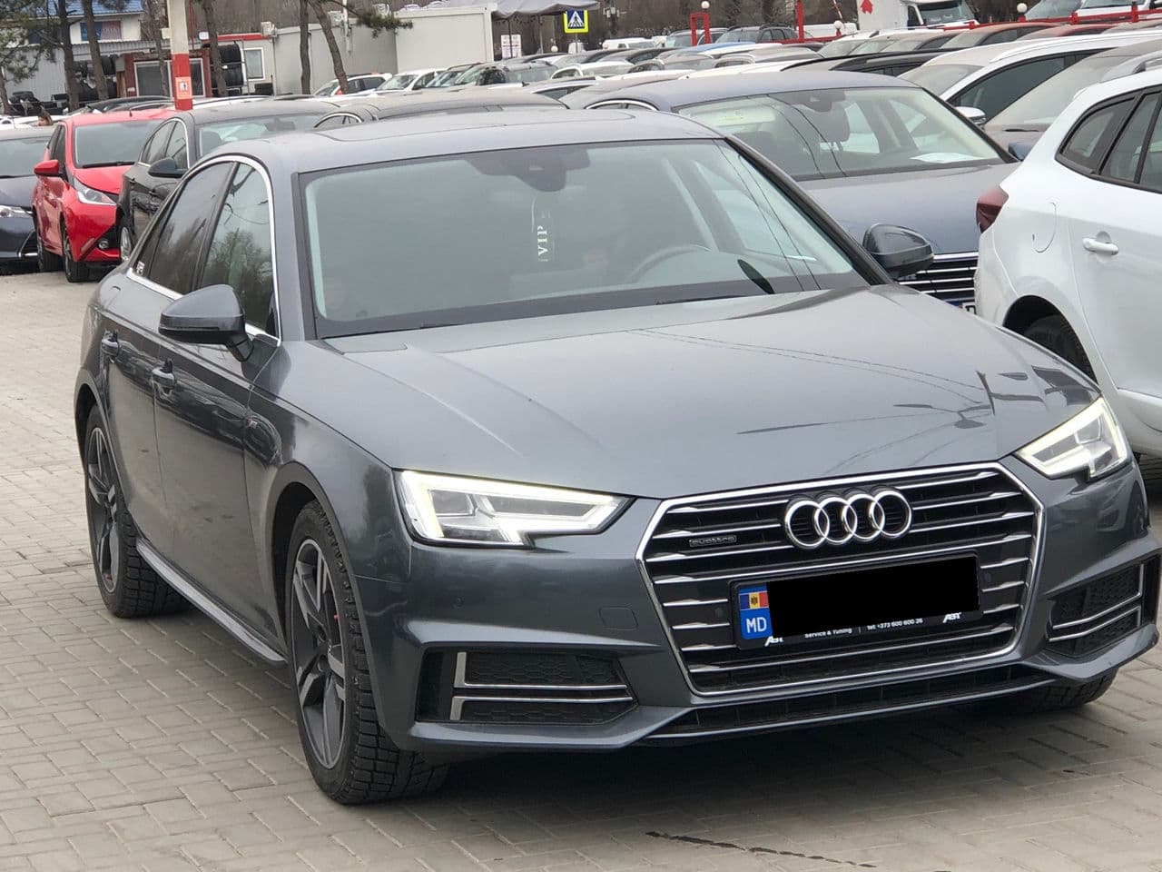 2017 Audi A4 — Miniatură 4