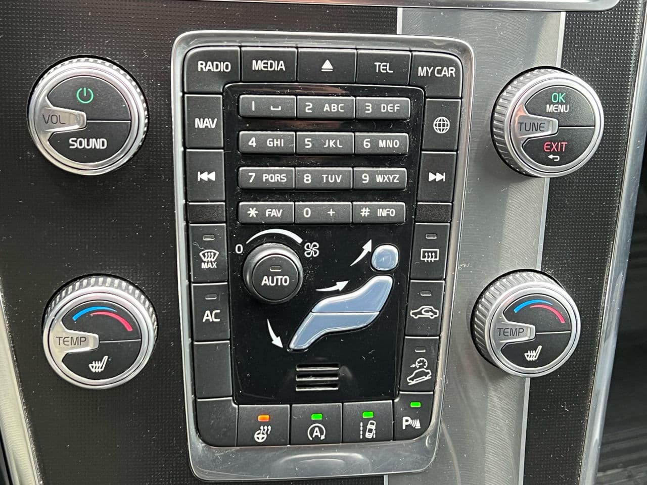 2016 Volvo XC 60 — Miniatură 14