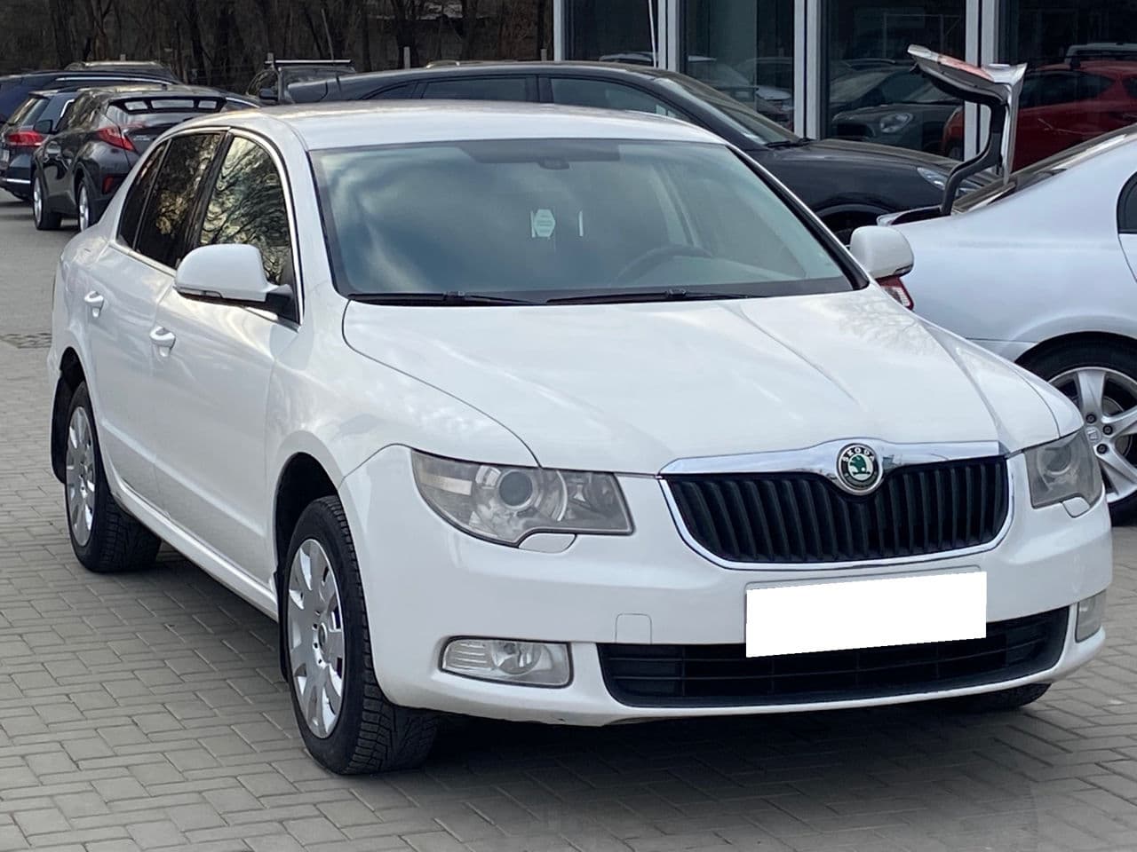 2009 Skoda Superb — Miniatură 3