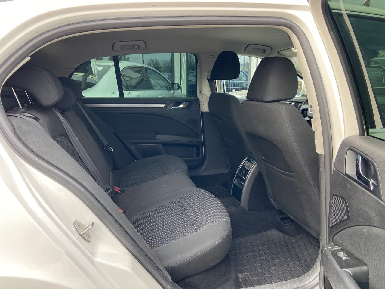 2009 Skoda Superb — Miniatură 17