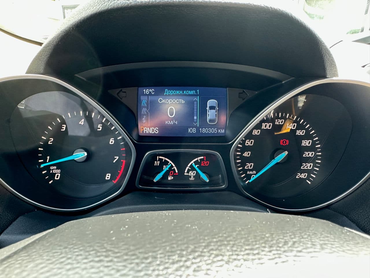 2015 Ford Kuga — Miniatură 11