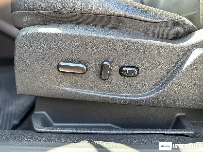 2015 Ford Kuga — Miniatură 17