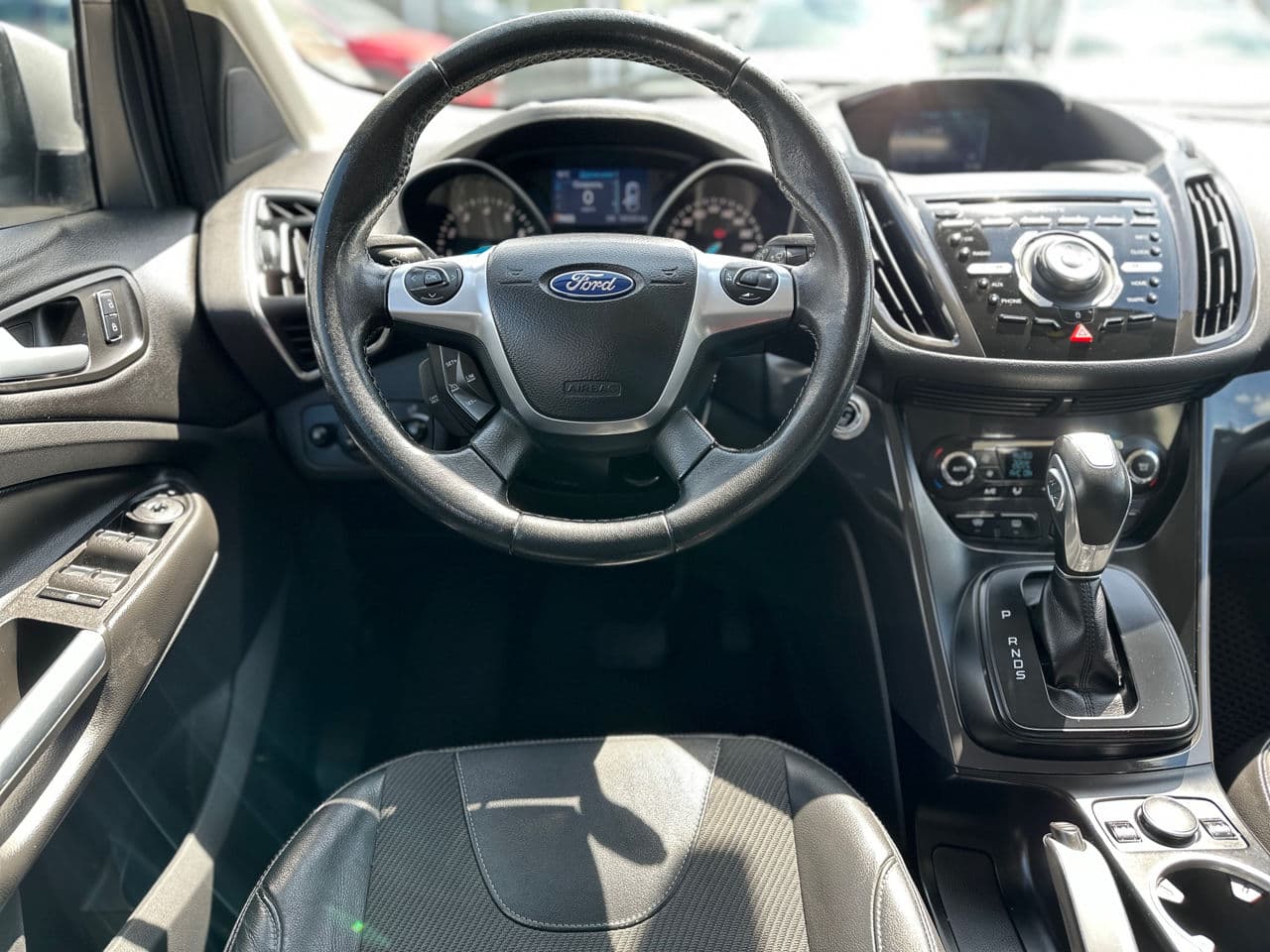 2015 Ford Kuga — Miniatură 10