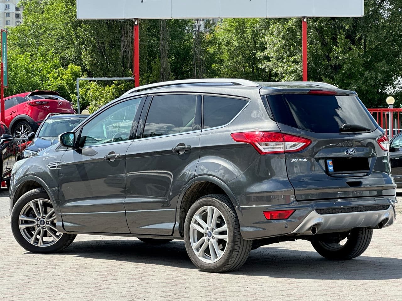 2015 Ford Kuga — Miniatură 2