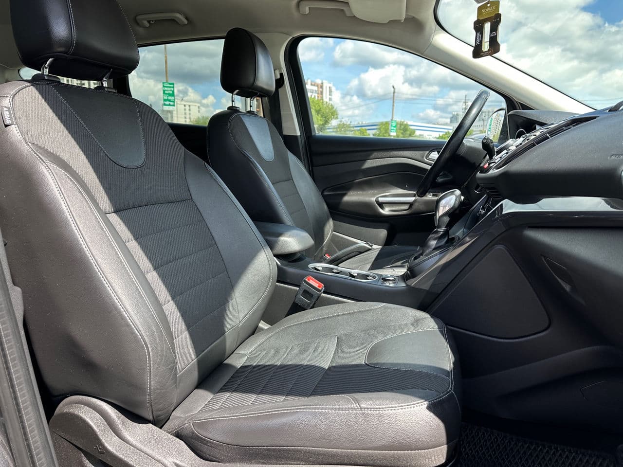 2015 Ford Kuga — Miniatură 15