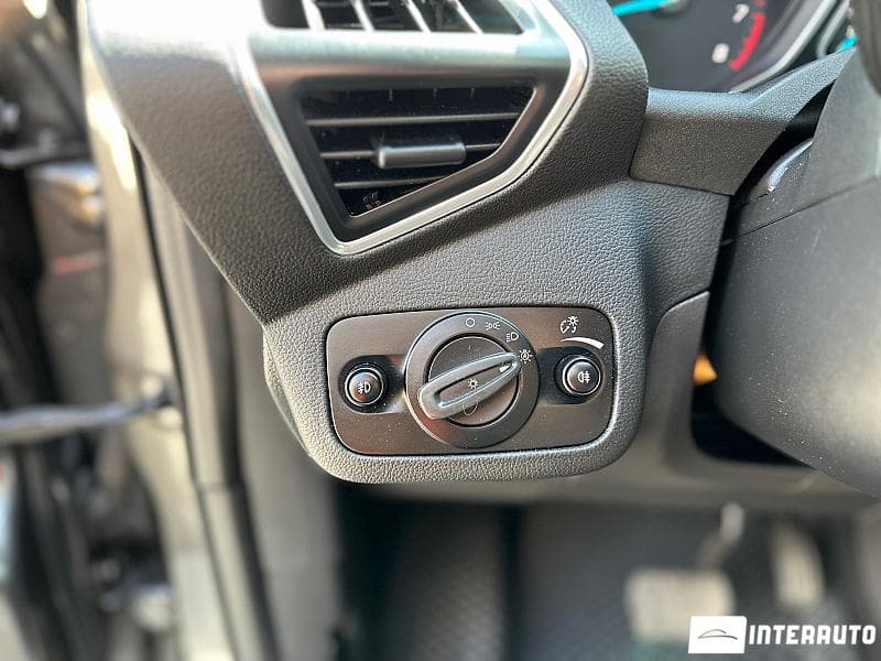 2015 Ford Kuga — Miniatură 9