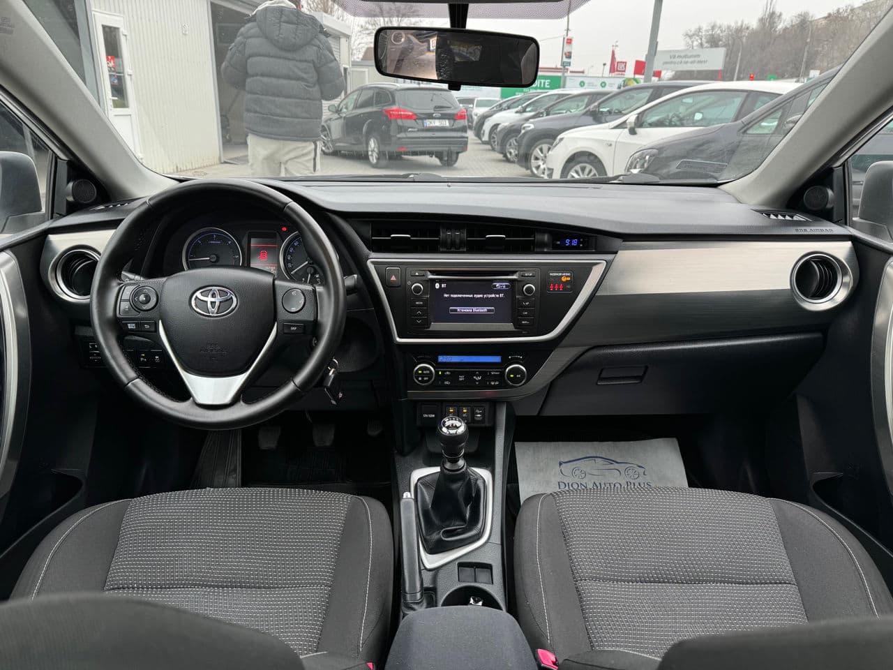 2013 Toyota Auris — Miniatură 7