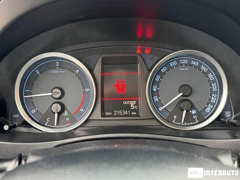 2013 Toyota Auris — Miniatură 9