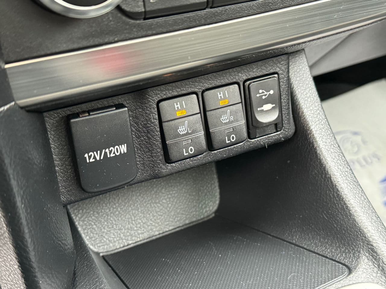 2013 Toyota Auris — Miniatură 13