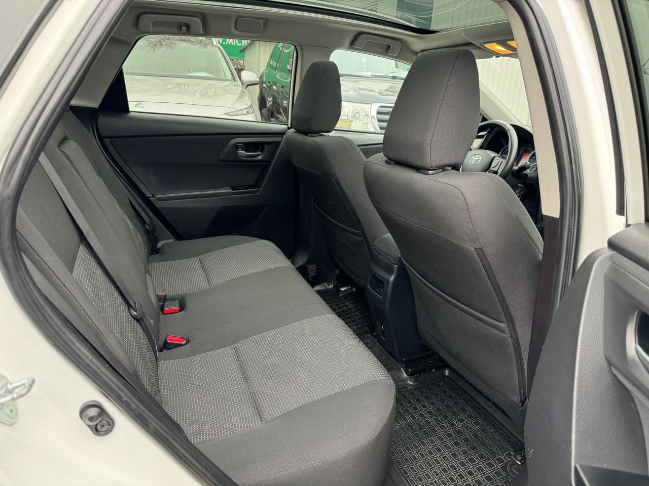 2013 Toyota Auris — Miniatură 20