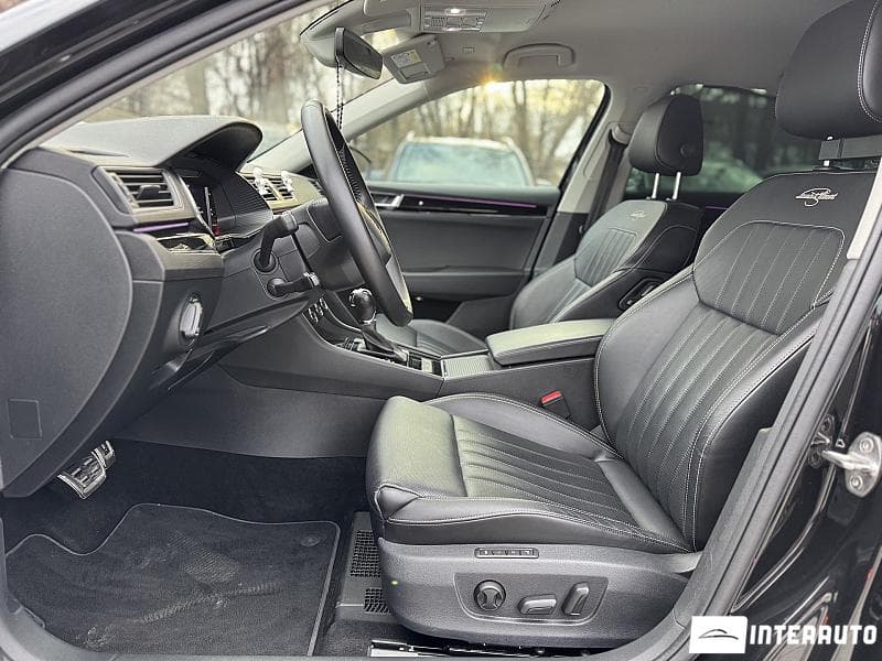 Skoda Superb 2023 — Миниатюра 8