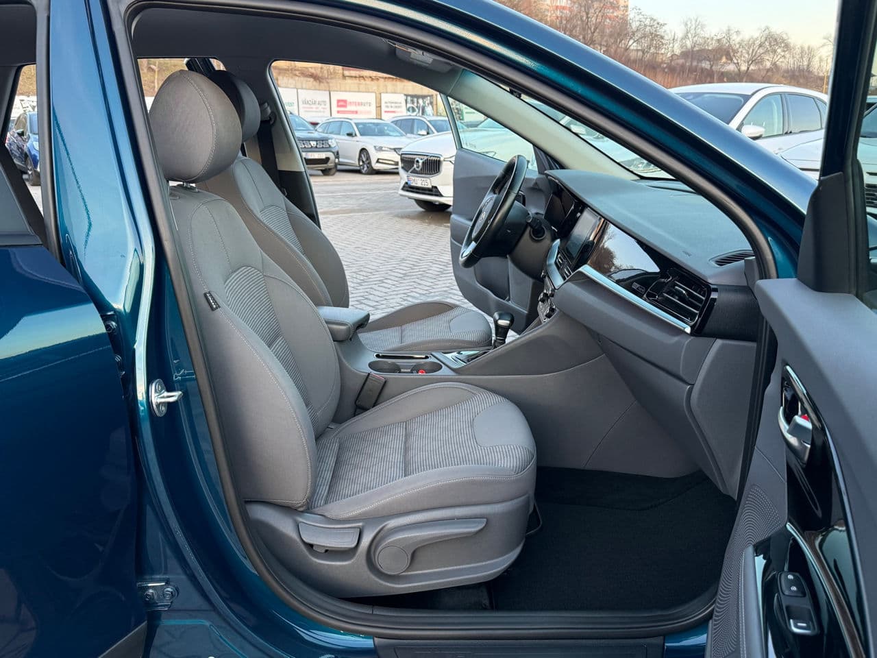 2021 Kia Niro — Miniatură 15