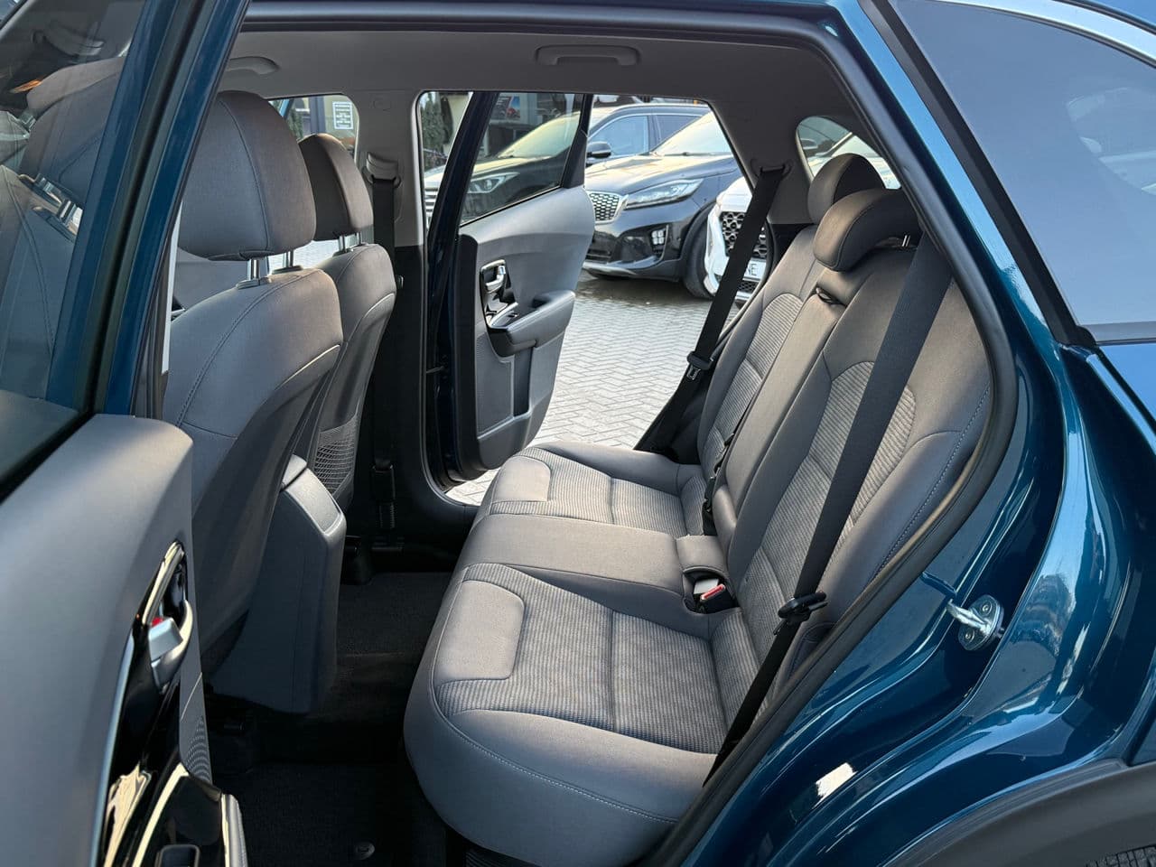 2021 Kia Niro — Miniatură 13