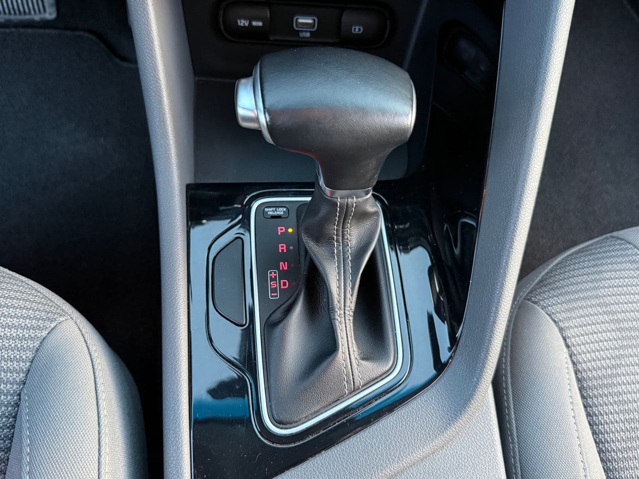 2021 Kia Niro — Miniatură 12