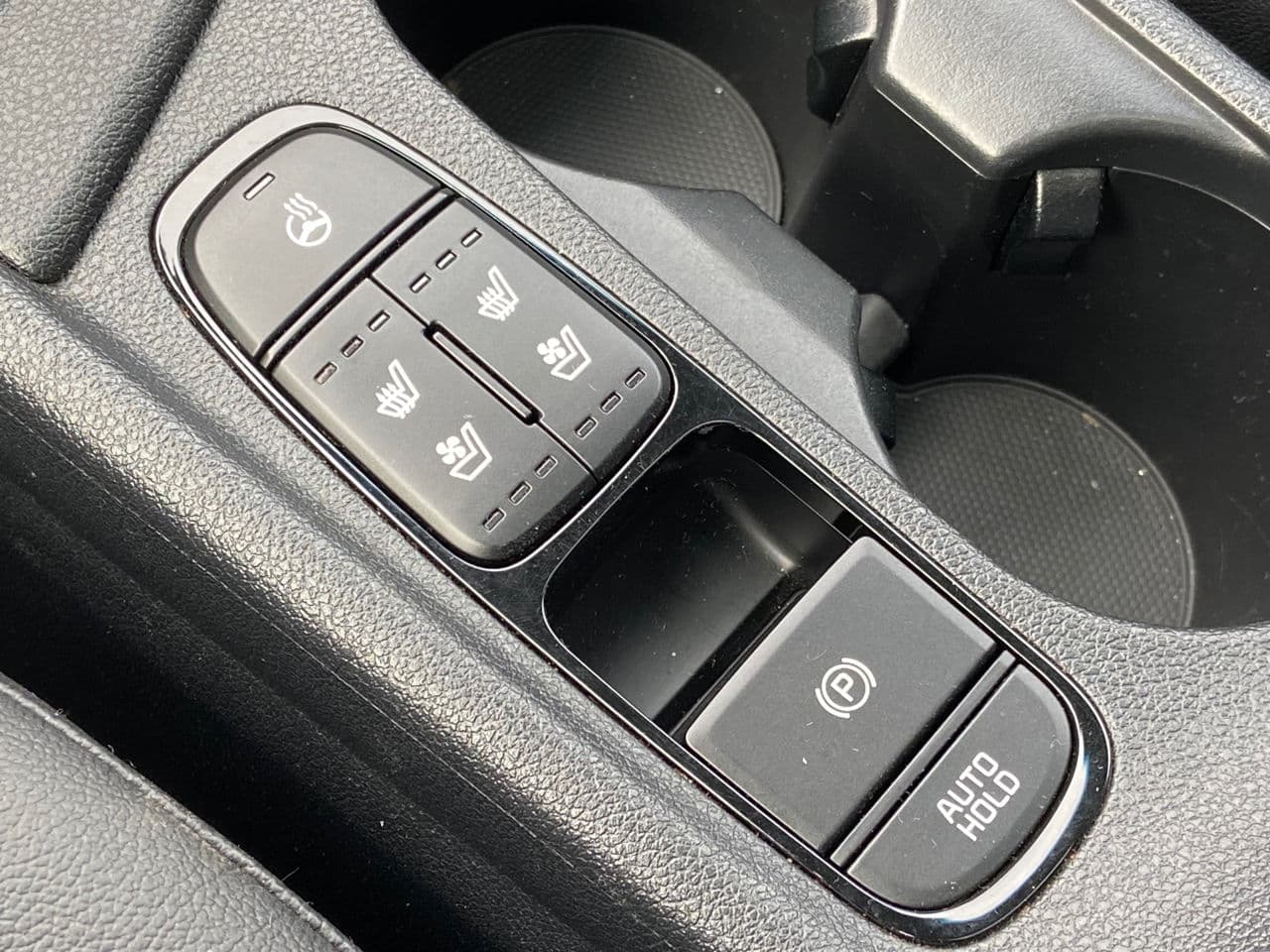 2022 Kia Niro — Miniatură 19