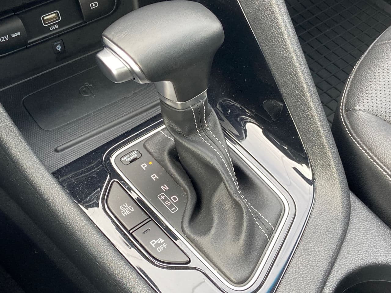 2022 Kia Niro — Miniatură 18