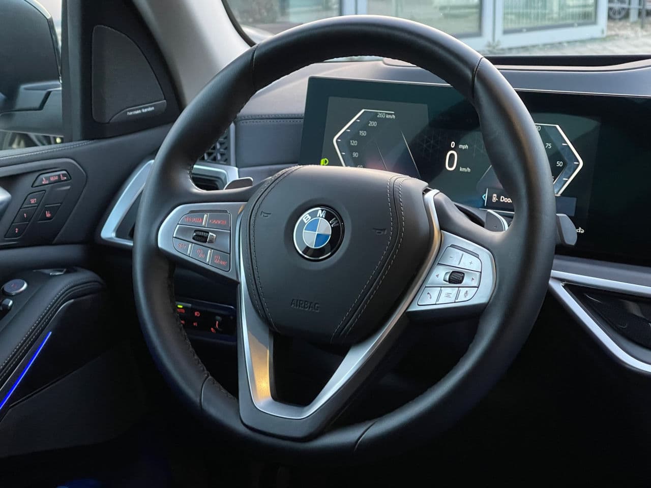 2023 BMW X7 4.0i — Miniatură 11