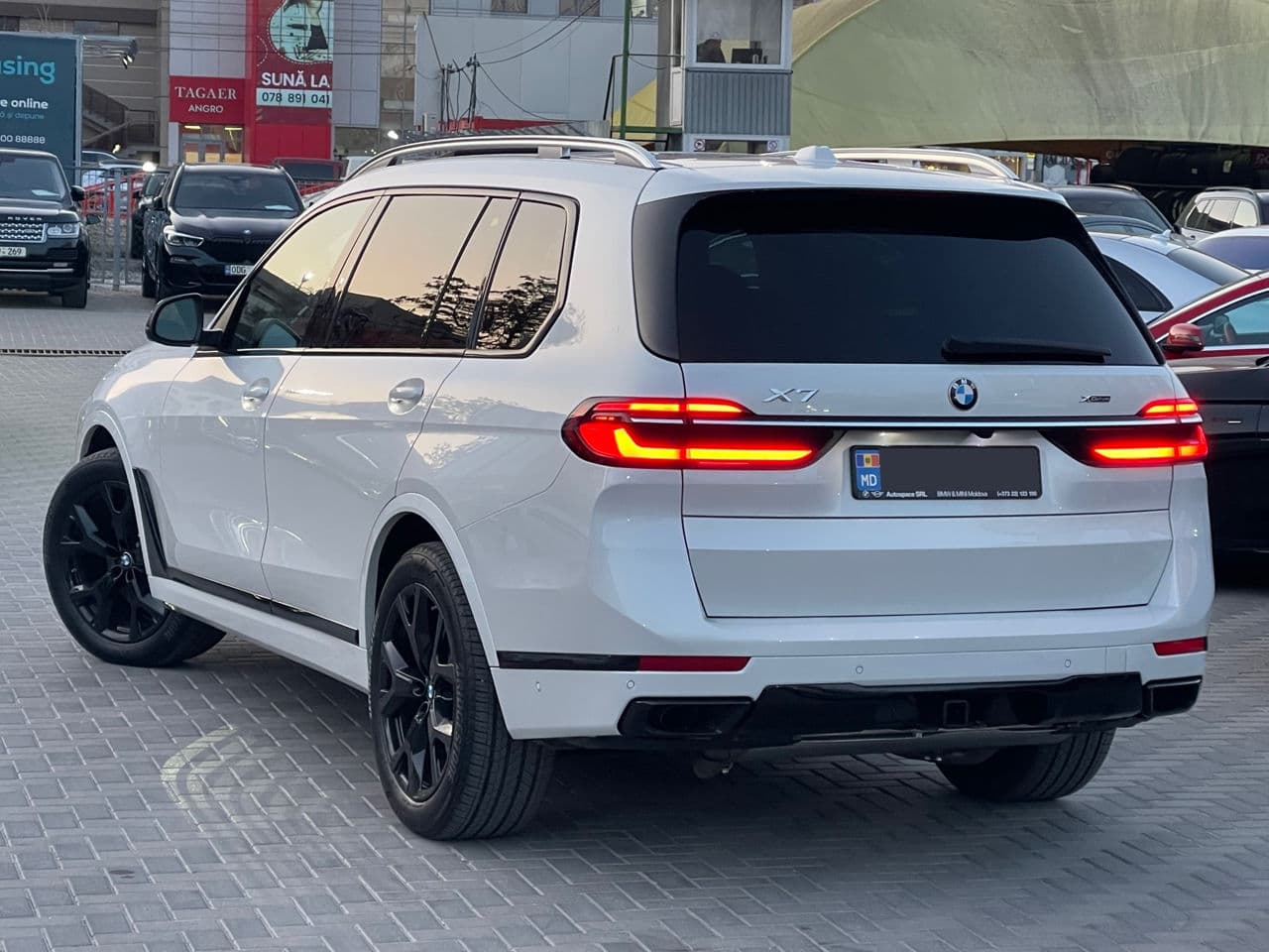 2023 BMW X7 4.0i — Miniatură 2