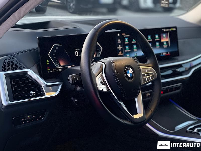2023 BMW X7 4.0i — Miniatură 10