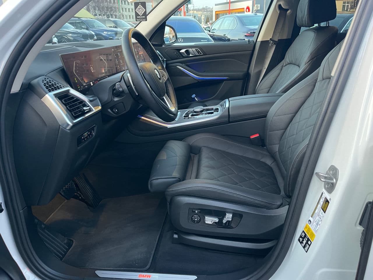 2023 BMW X7 4.0i — Miniatură 8