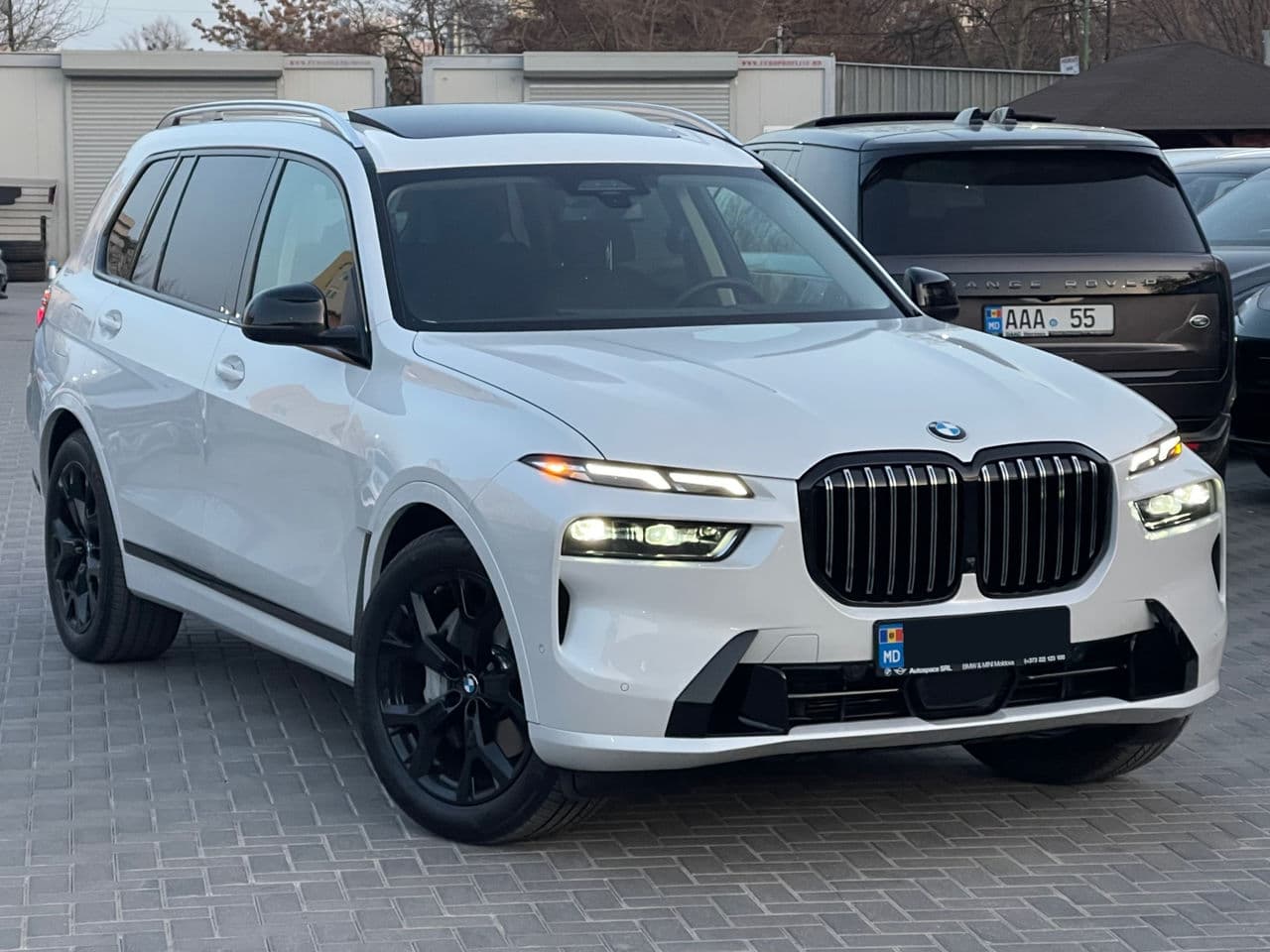 2023 BMW X7 4.0i — Miniatură 3