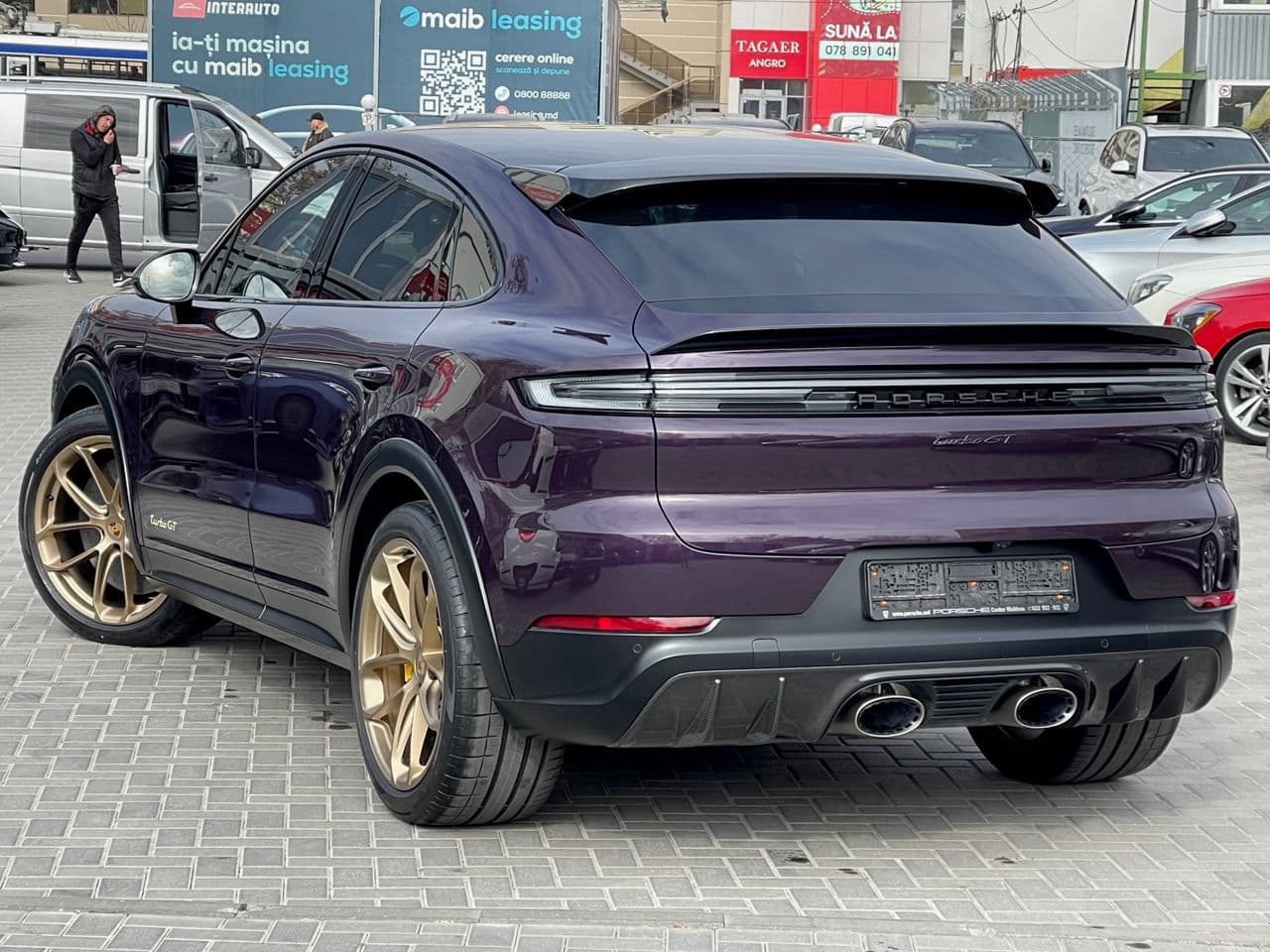 2024 Porsche Cayenne Turbo GT Coupe — Miniatură 4