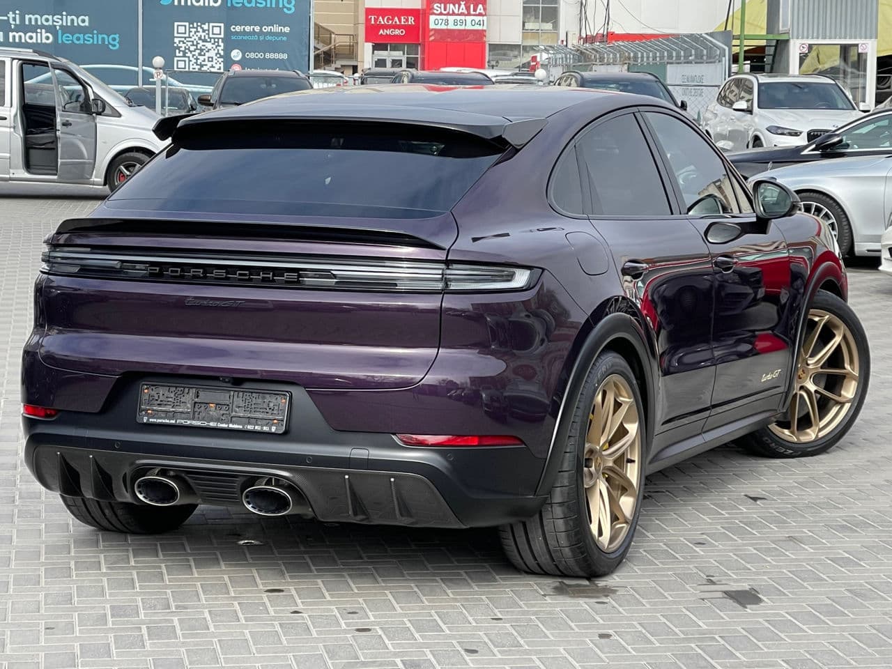 2024 Porsche Cayenne Turbo GT Coupe — Miniatură 2