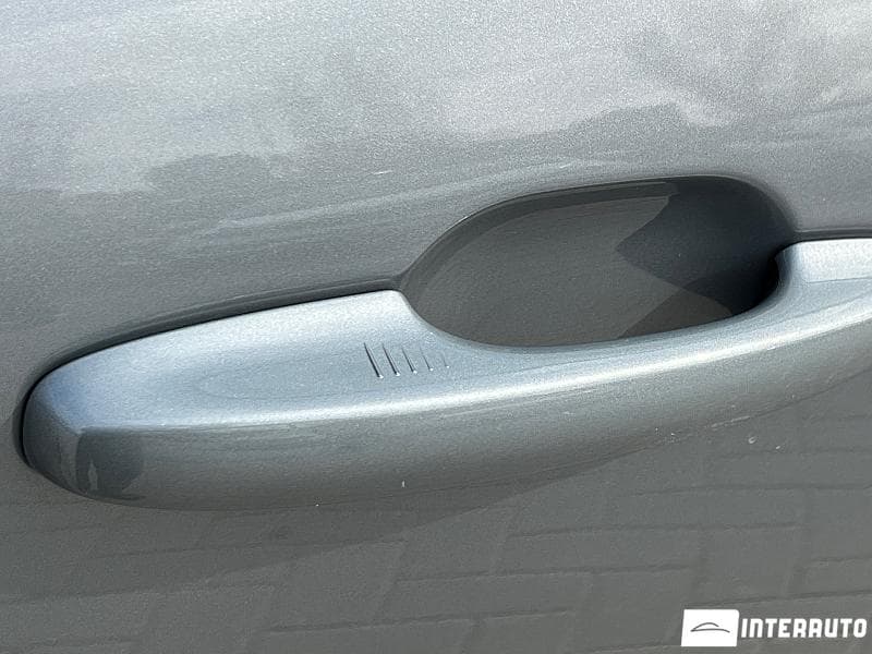 2022 Ford Kuga — Miniatură 5