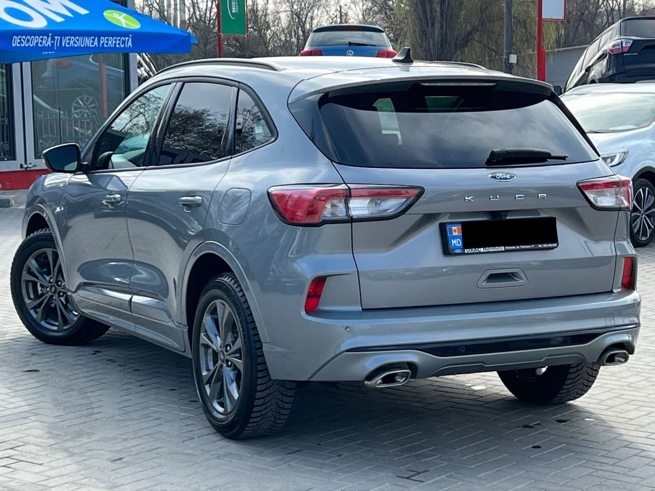 2022 Ford Kuga — Miniatură 2