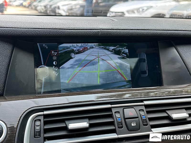 2011 BMW 740 — Miniatură 14