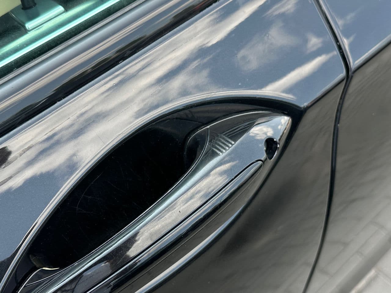 2011 BMW 740 — Miniatură 5