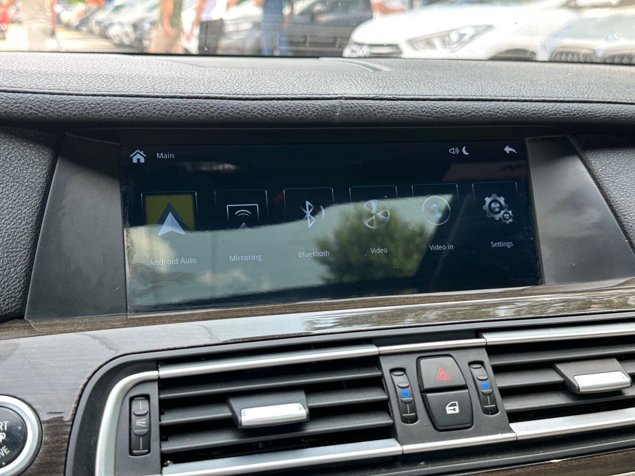 2011 BMW 740 — Miniatură 13