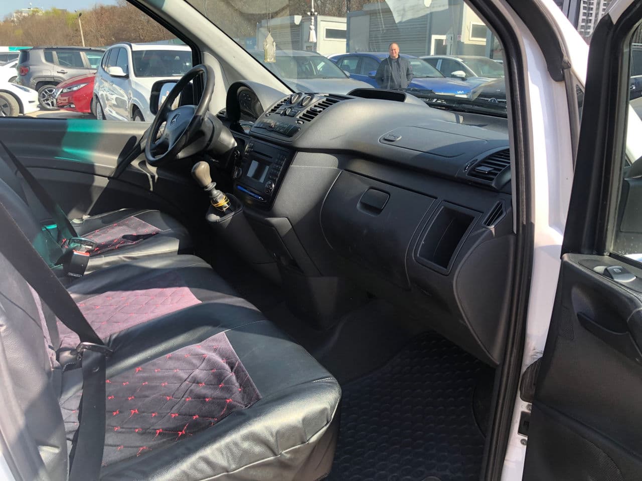 2014 Mercedes Vito — Miniatură 12