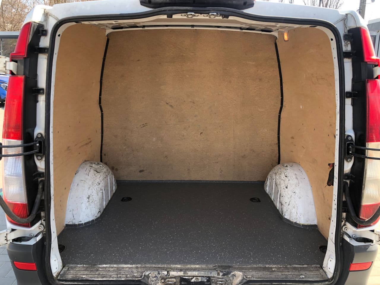 2014 Mercedes Vito — Miniatură 13