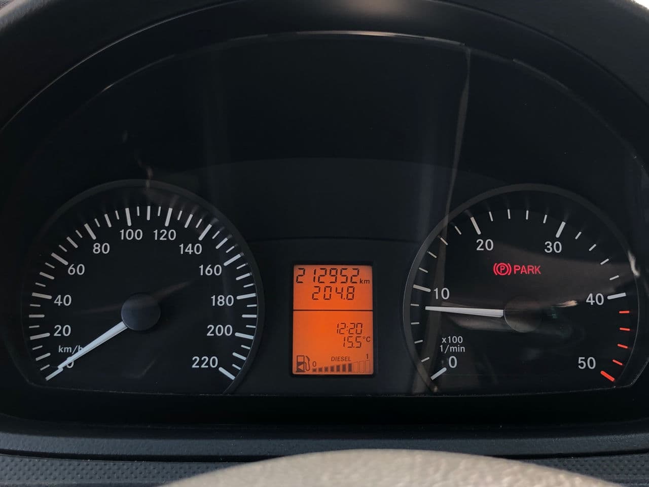 2014 Mercedes Vito — Miniatură 7
