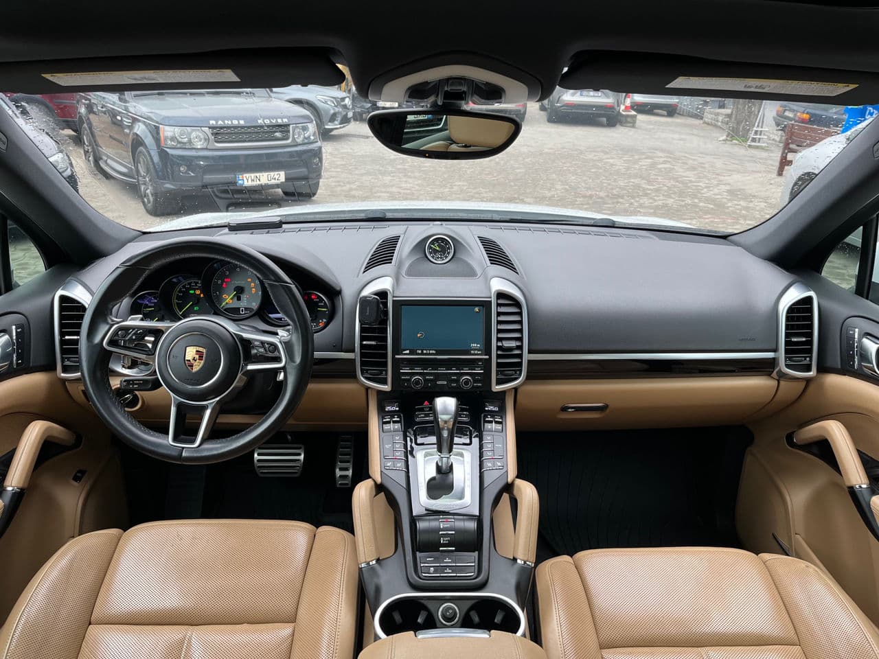2015 Porsche Cayenne S Hybrid — Miniatură 8