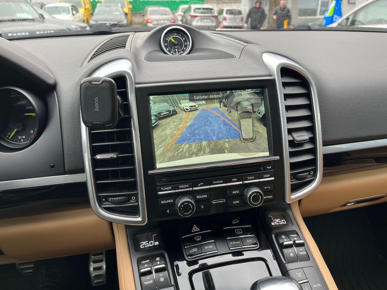 2015 Porsche Cayenne S Hybrid — Miniatură 11
