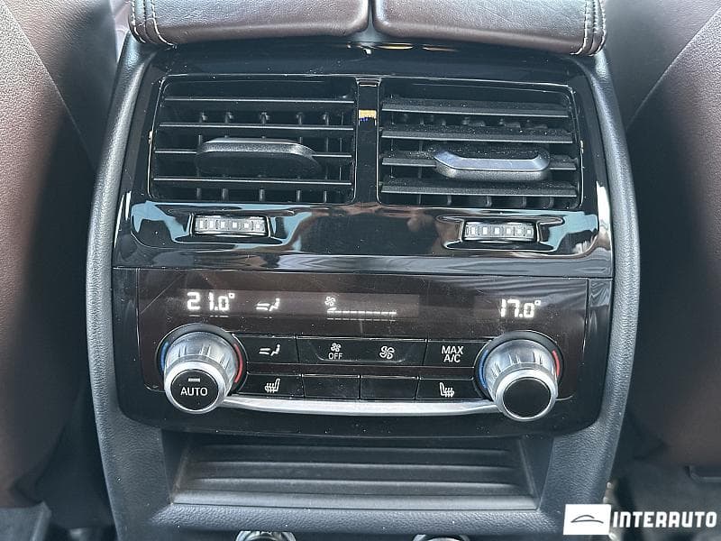 2018 BMW 520 — Miniatură 13