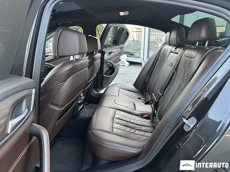 2018 BMW 520 — Miniatură 14