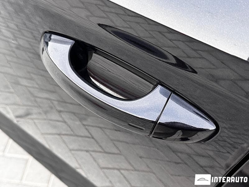 2017 Skoda Superb — Miniatură 5