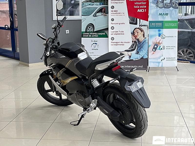 2023 Super Soco TS Street Hunter — Miniatură 4