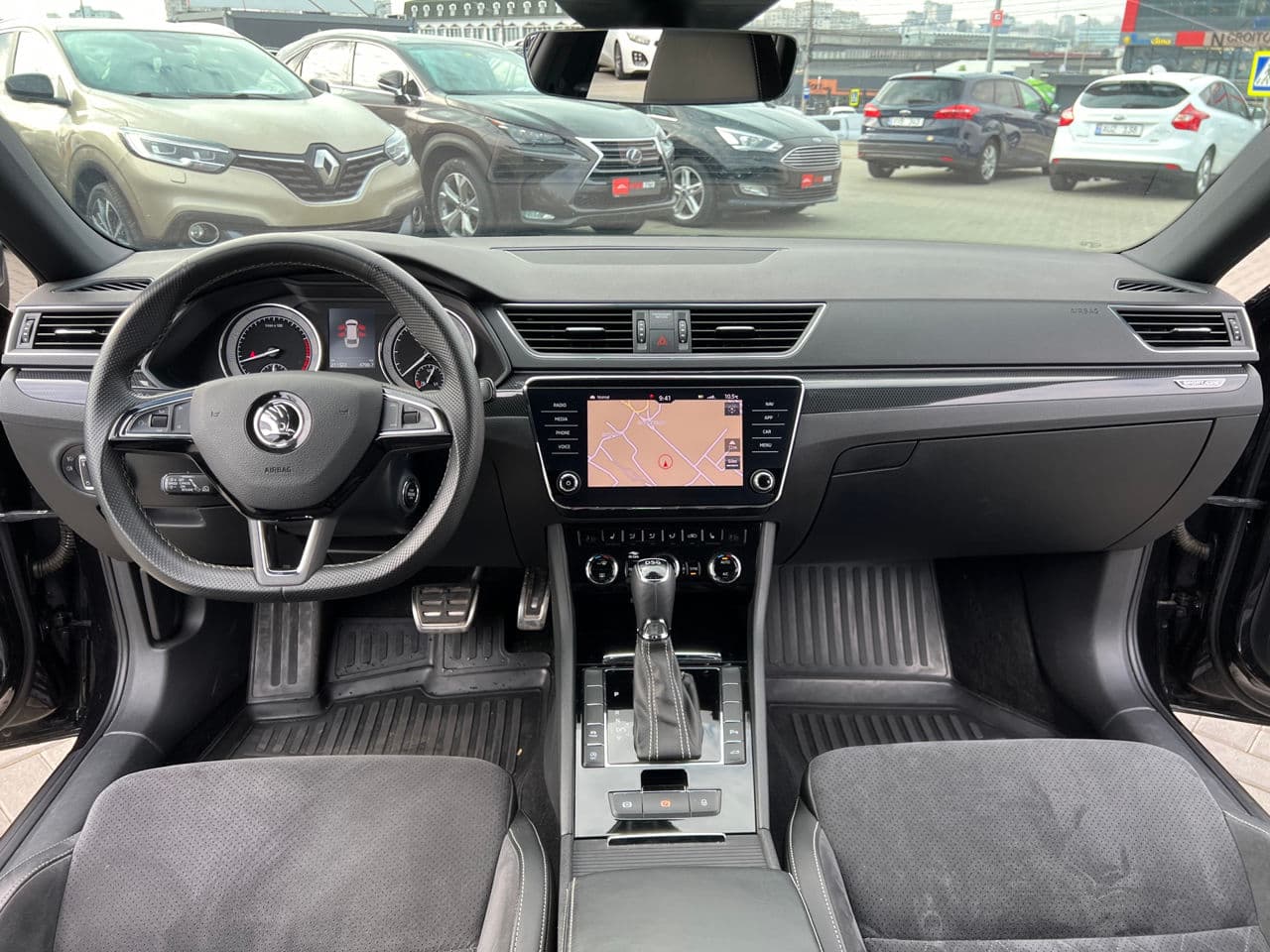 2019 Skoda Superb — Miniatură 6