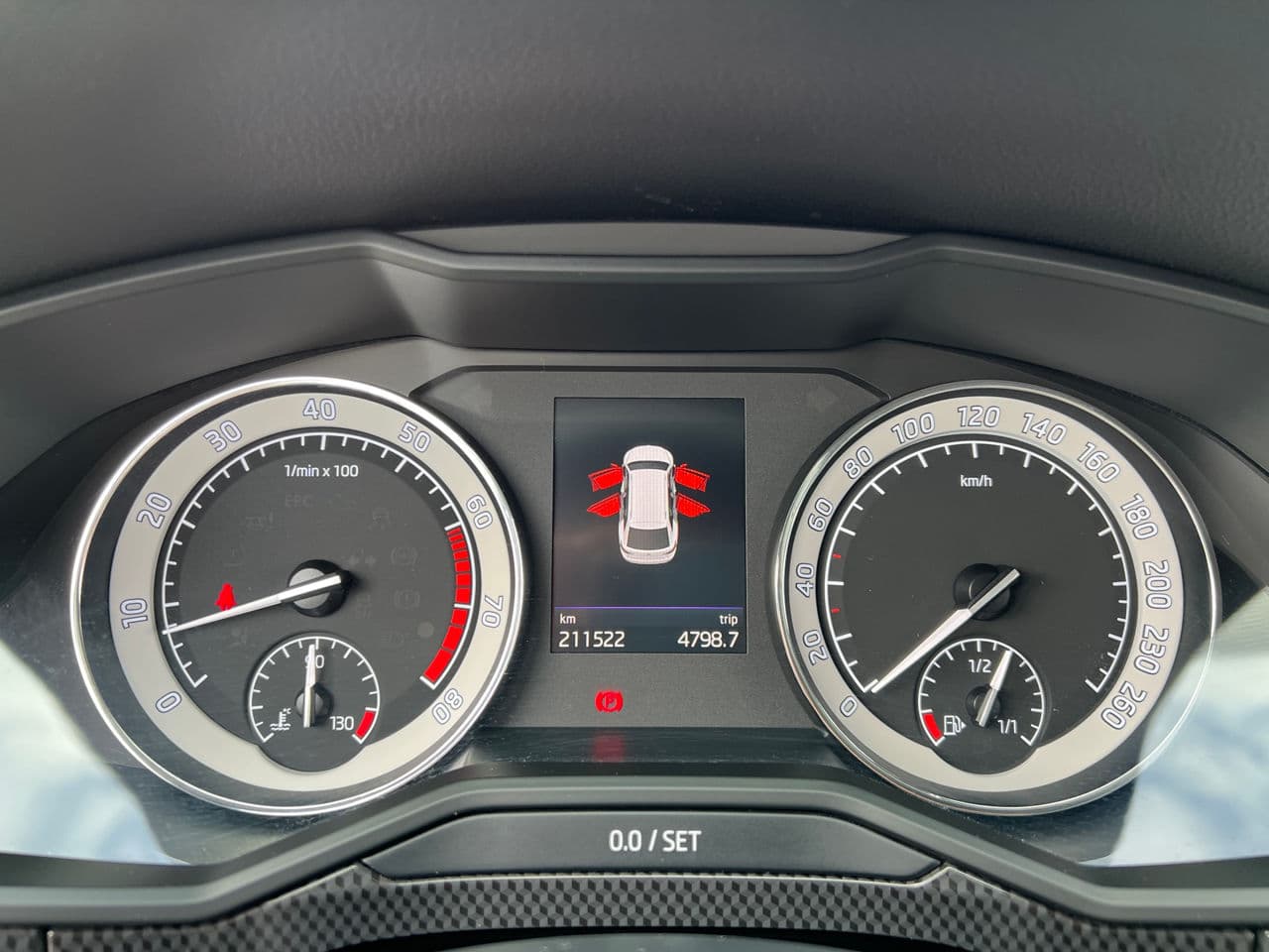 2019 Skoda Superb — Miniatură 8