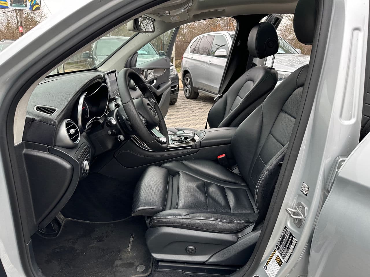 2016 Mercedes GLC 300 — Miniatură 5