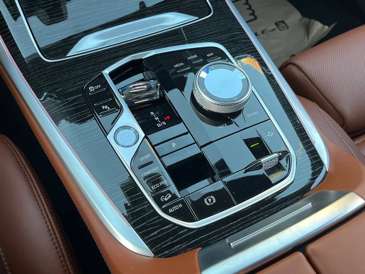 2023 BMW X7 4.0d — Miniatură 17