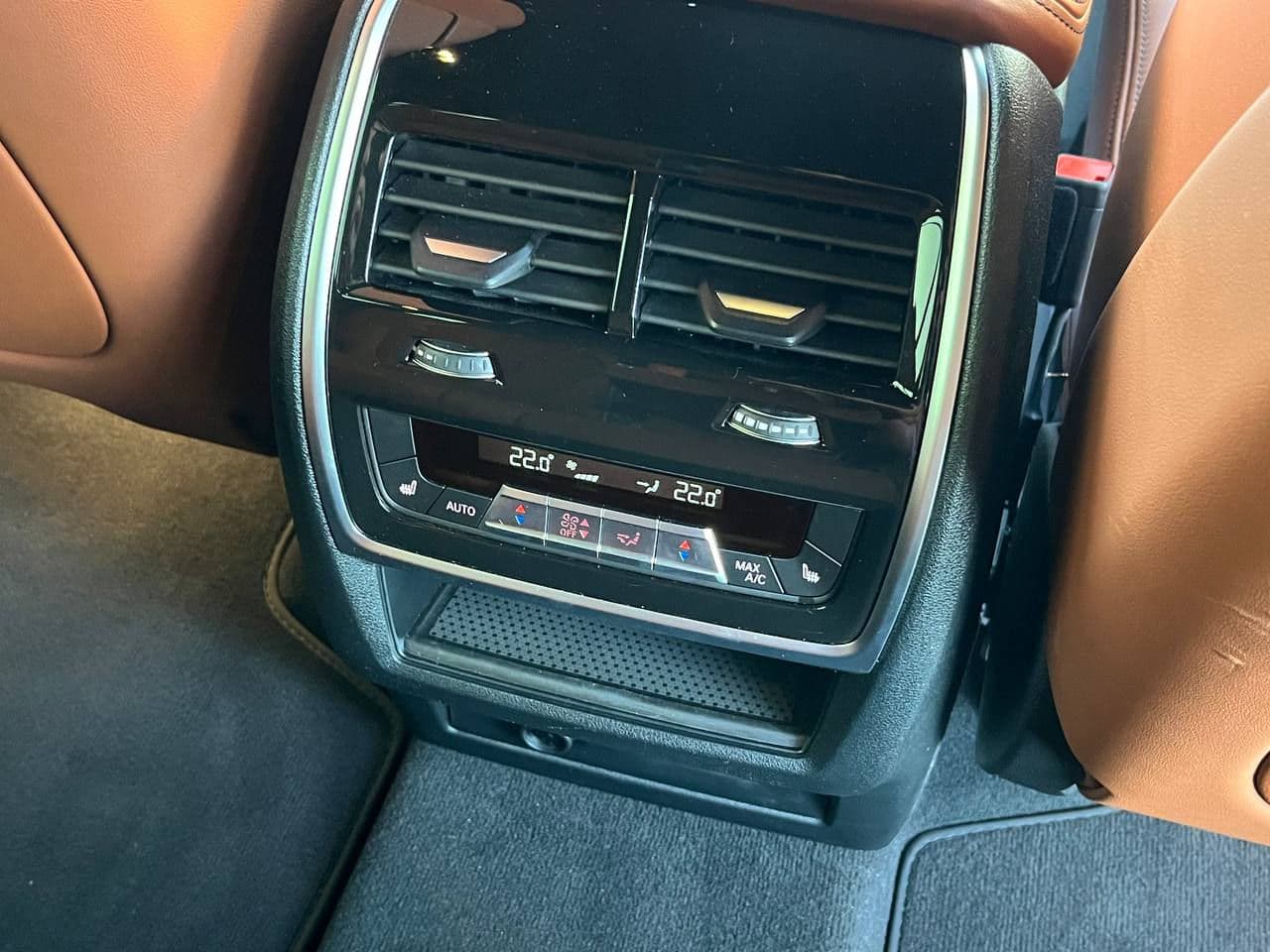 2023 BMW X7 4.0d — Miniatură 19